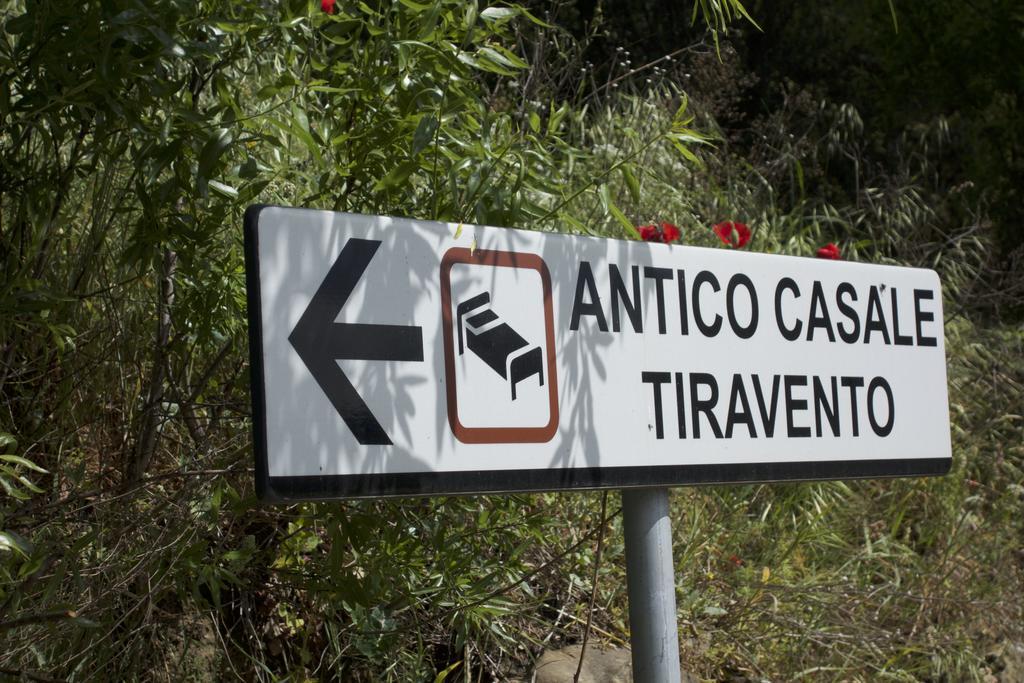 Апарт отель Antico Casale Tiravento Пассиньяно-суль-Тразимено Экстерьер фото