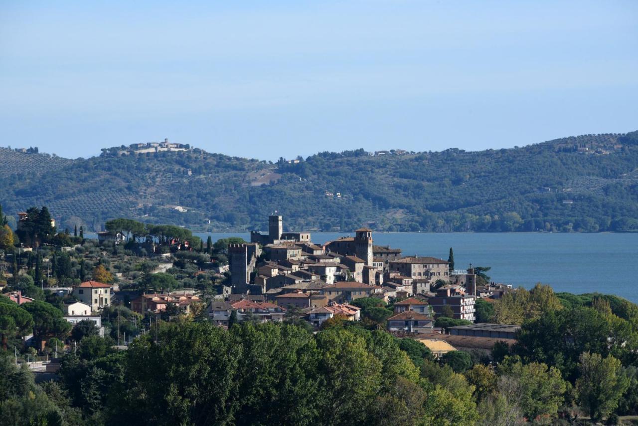Апарт отель Antico Casale Tiravento Пассиньяно-суль-Тразимено Экстерьер фото